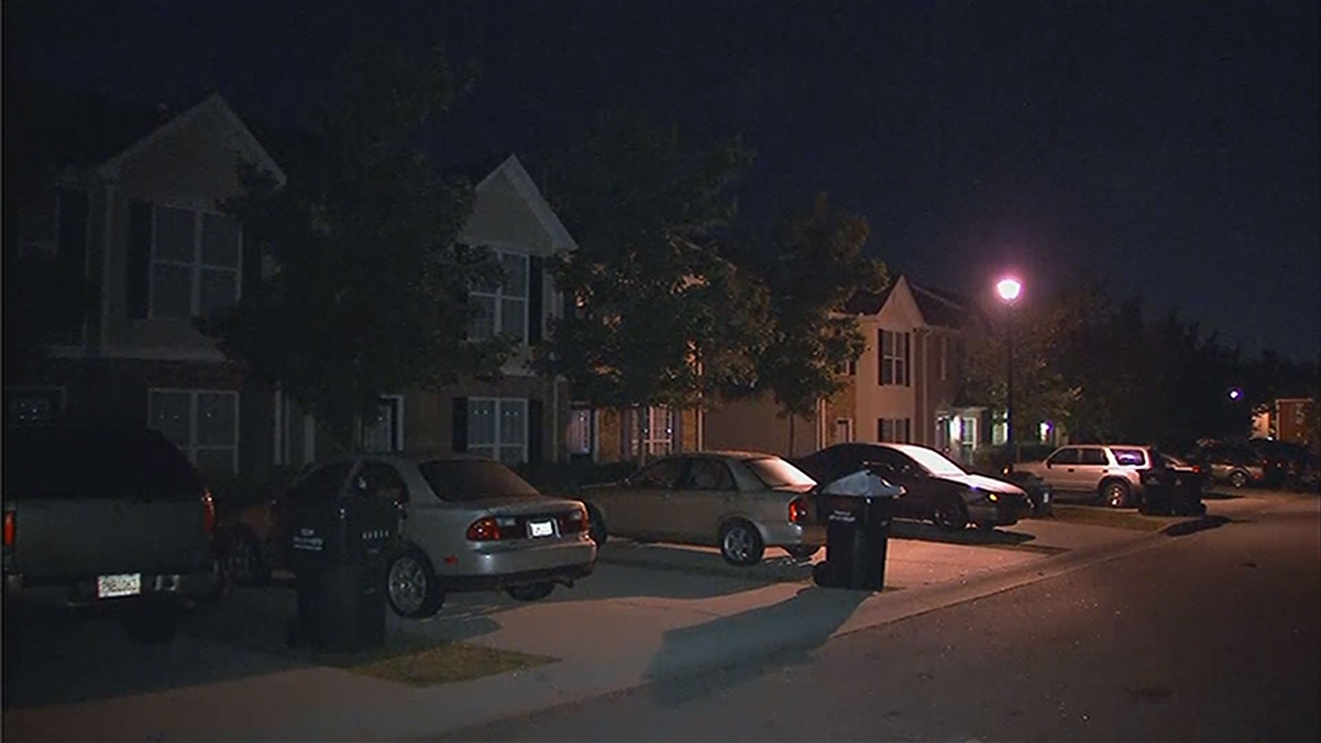 Man shot to death in Lovejoy