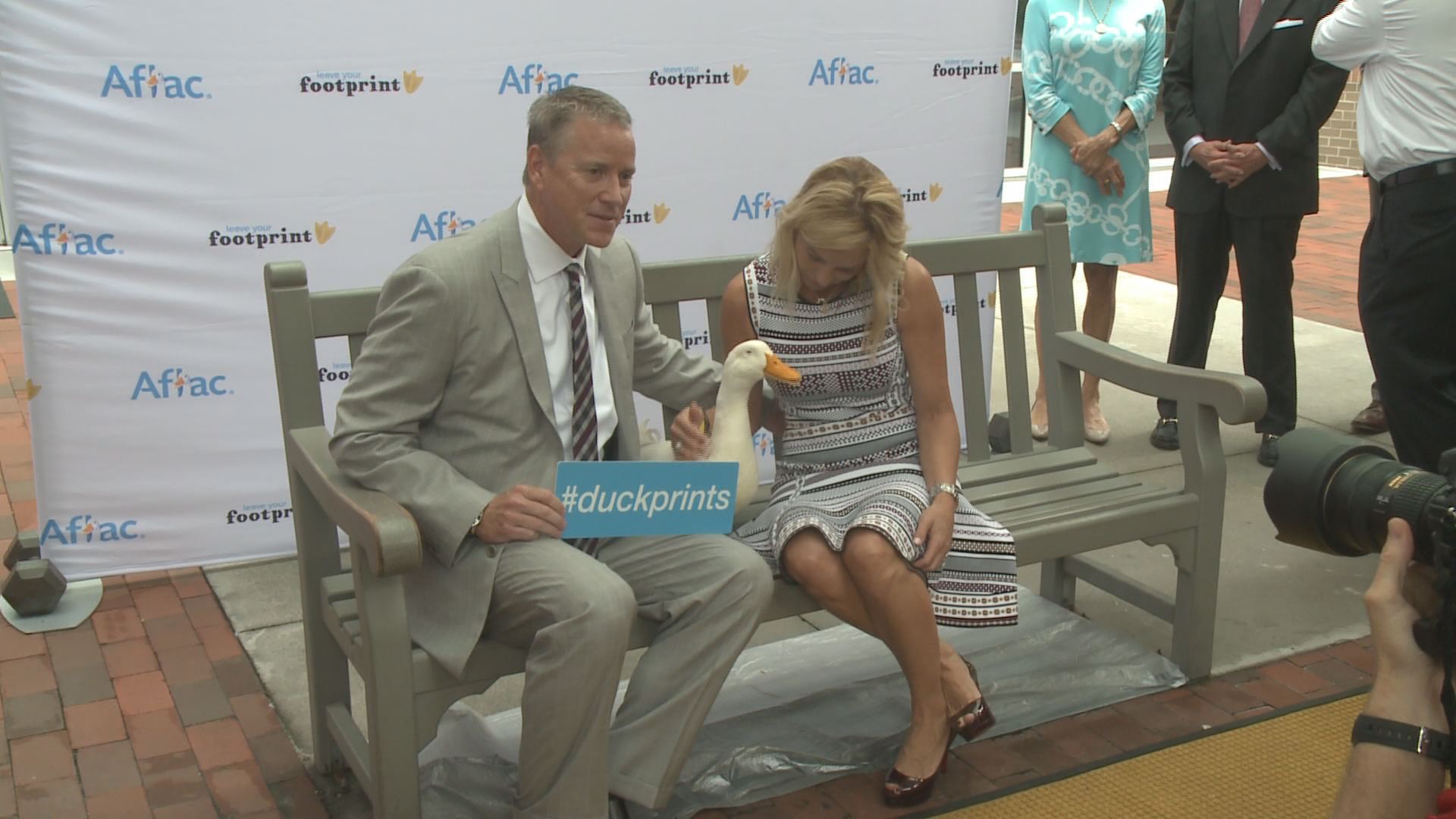 Tom Glavine And Wife Chris Bringing The Heat At Childhood Cancer