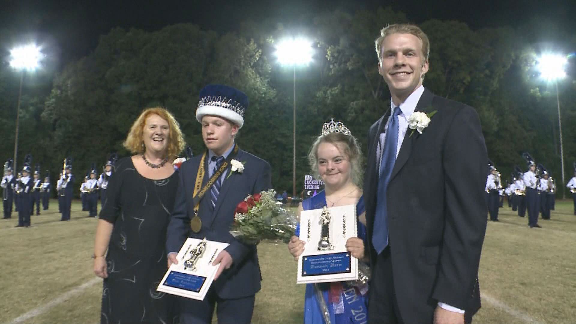 Dunwoody High School crowns special king and queen