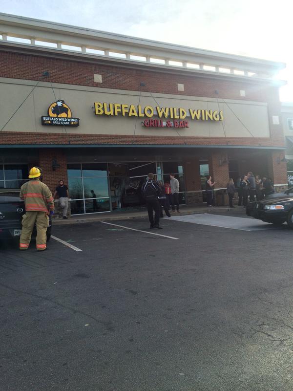 Man dies after van slams into Buffalo Wild Wings in Kennesaw
