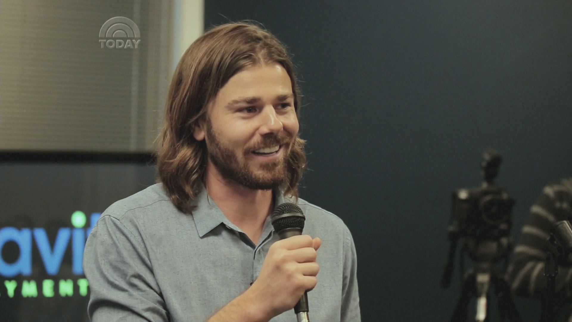 CEO raising workers' minimum pay to 70K 'It's about making a(02)