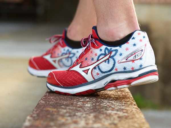 mizuno peachtree wave rider 19