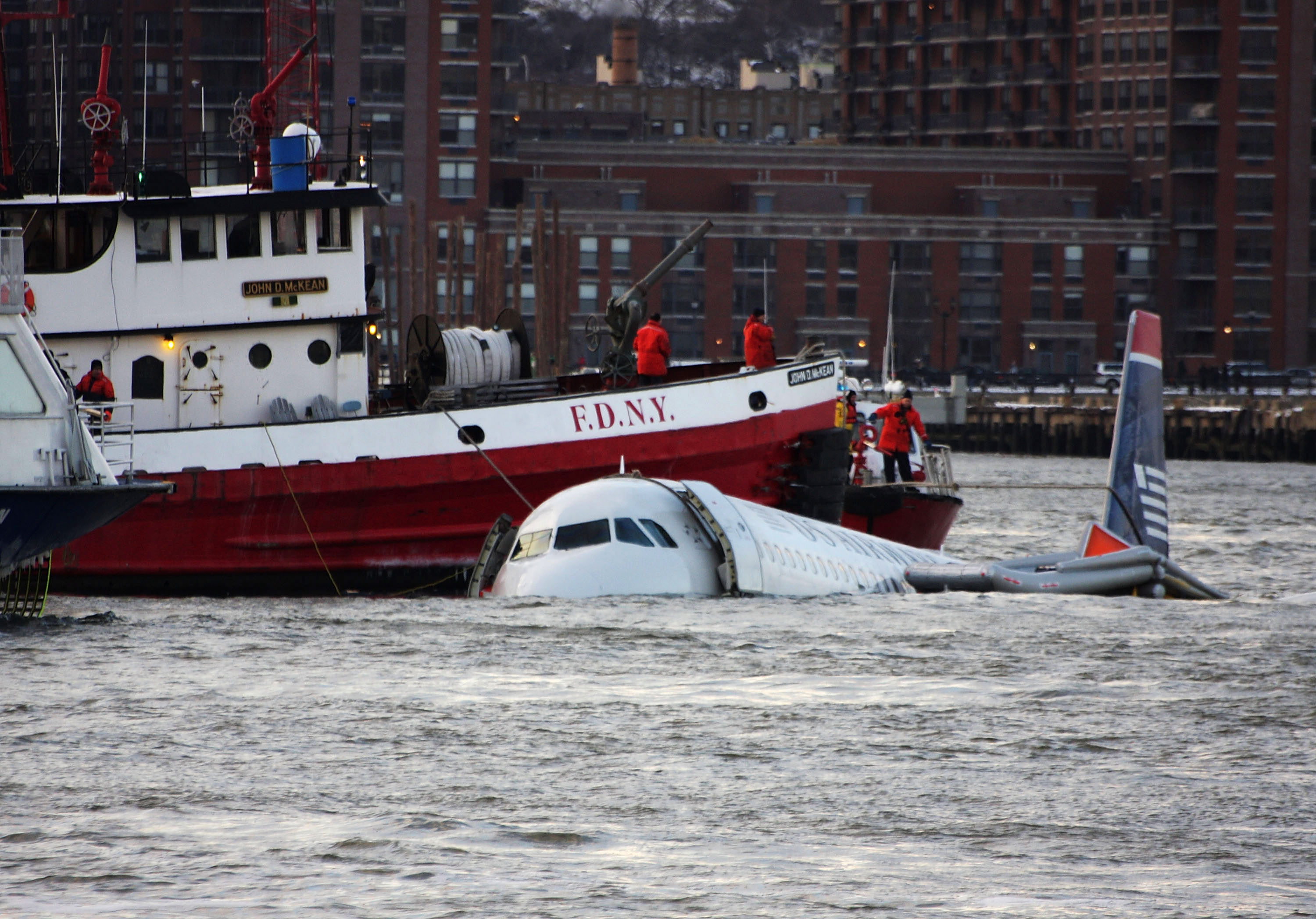 11alive-as-sully-debuts-a-look-back-at-the-miracle-on-the-hudson