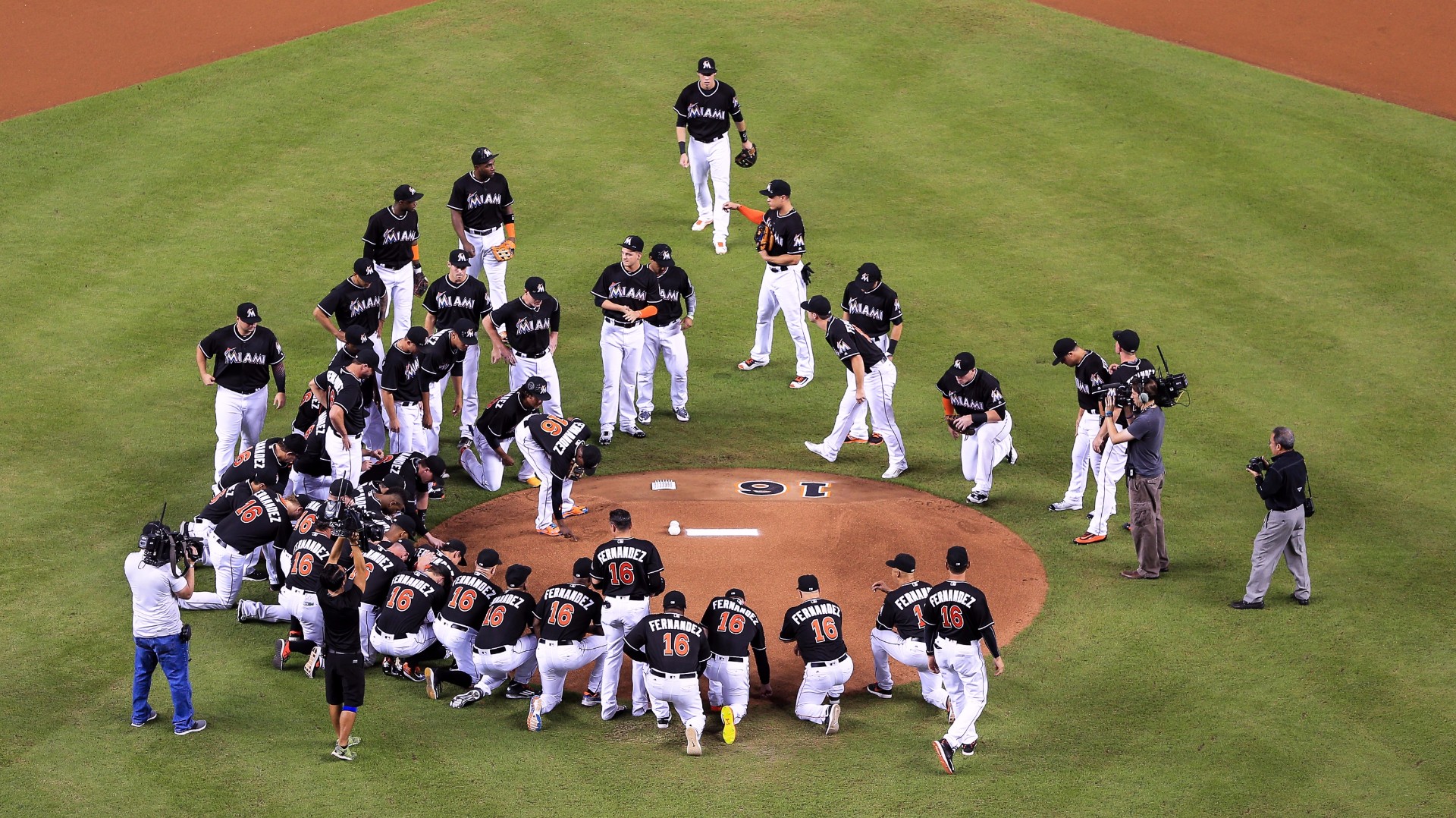 Miami, Florida, USA. 26th Sep, 2016. Miami Marlins Jose Fernandez