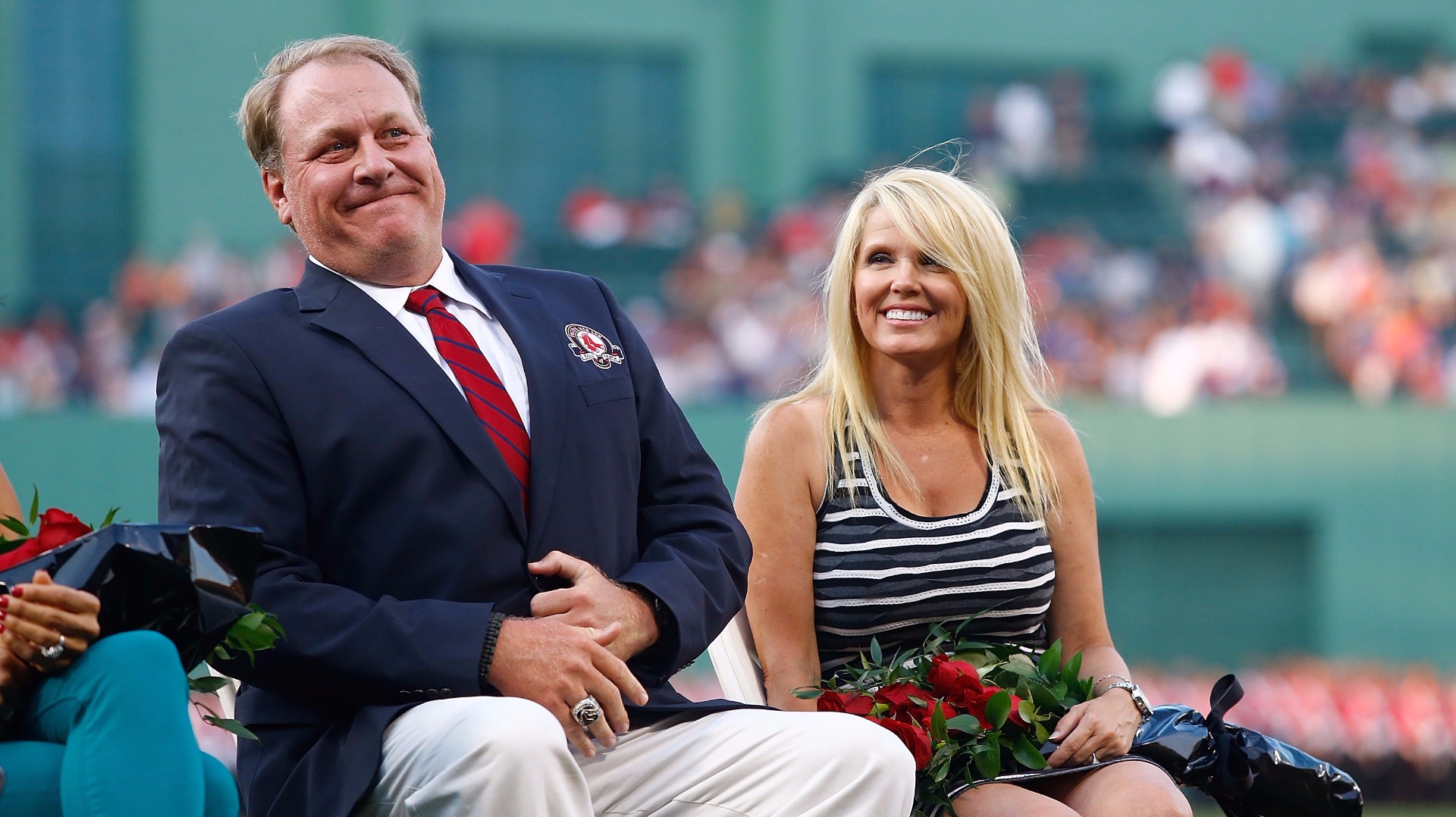 Curt Schilling promises legal action over vulgar tweets about daughter -  Los Angeles Times