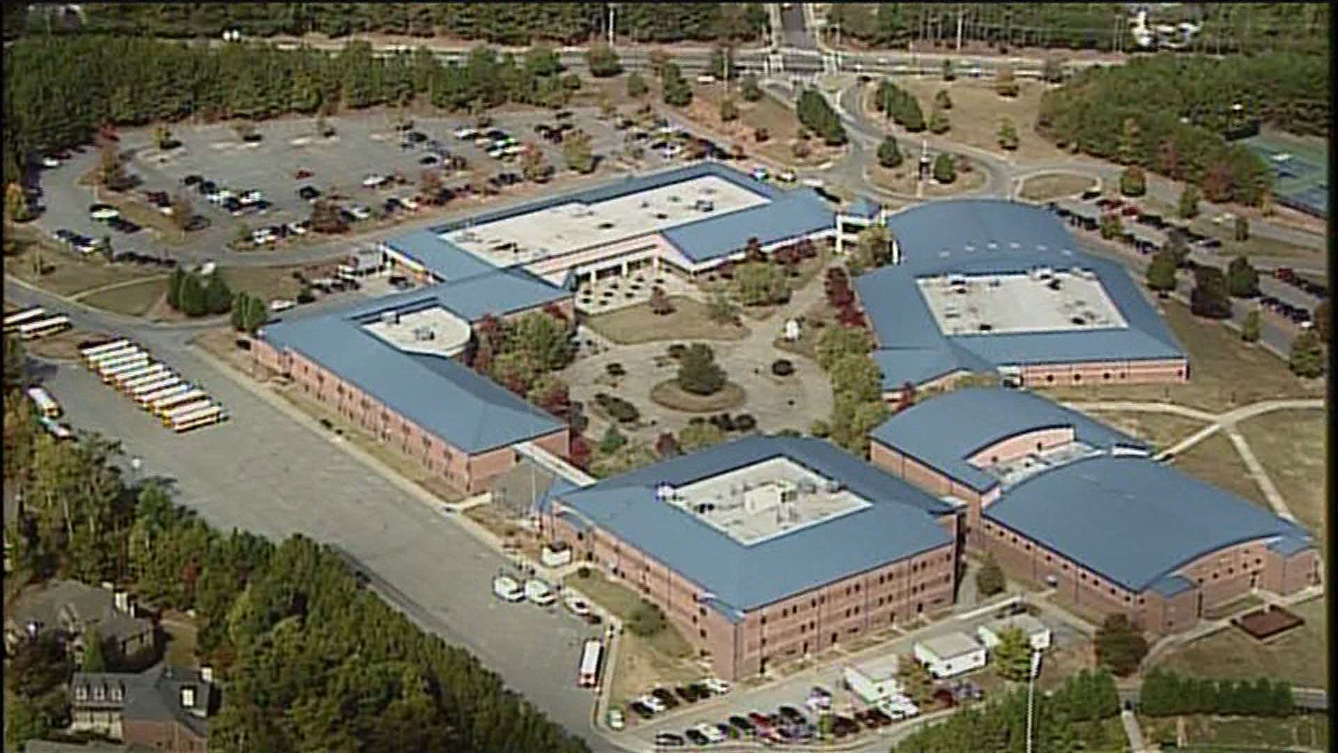 7 students arrested after fight in school cafeteria