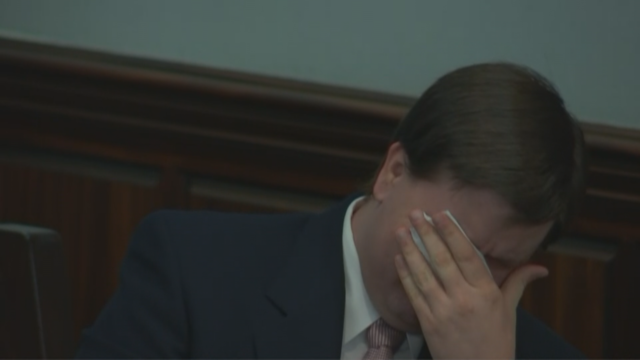 Jury deliberations begin in Ross...