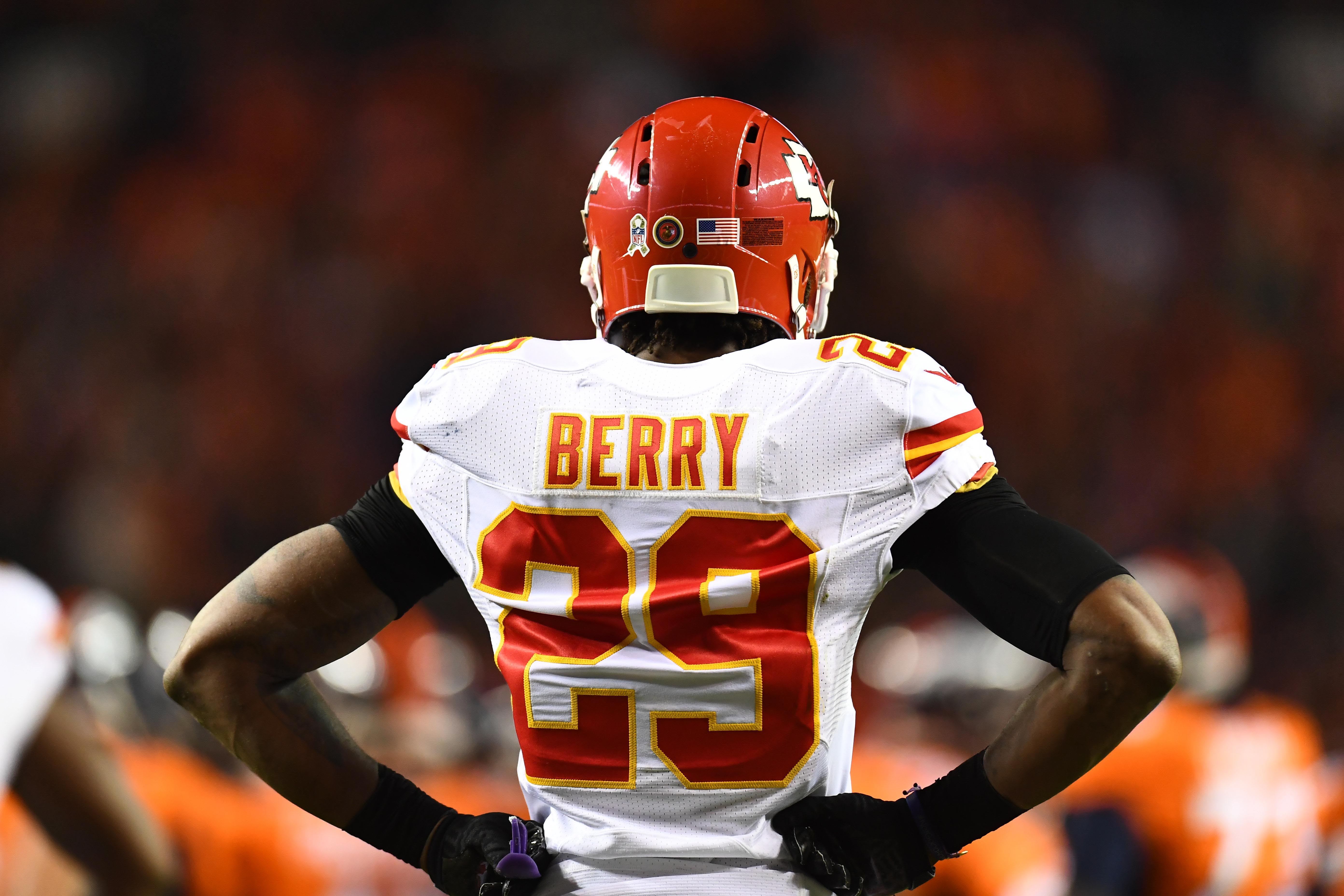 Berry's 2 picks carry Chiefs to 29-28 win over Falcons