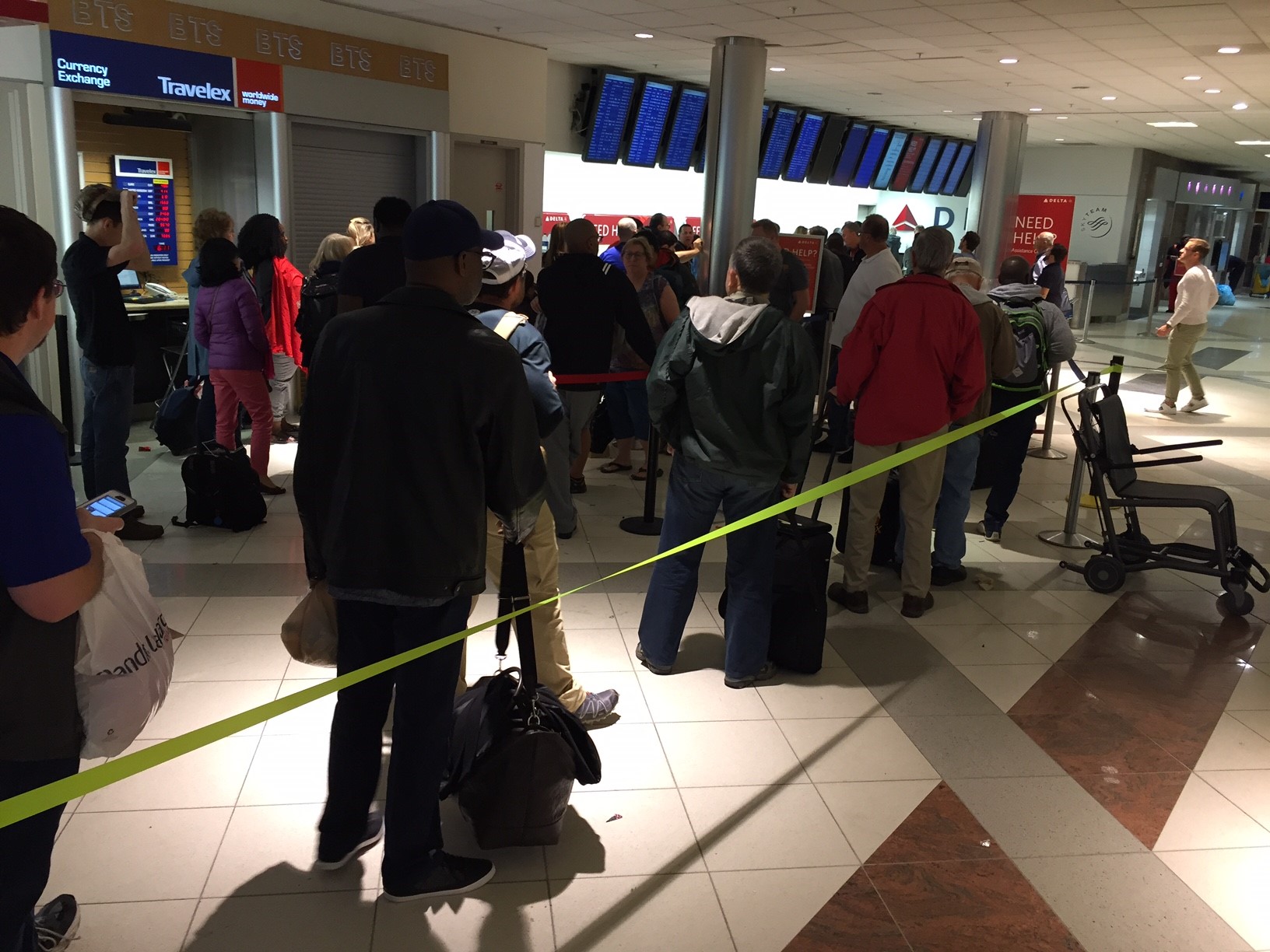 delta late baggage claim