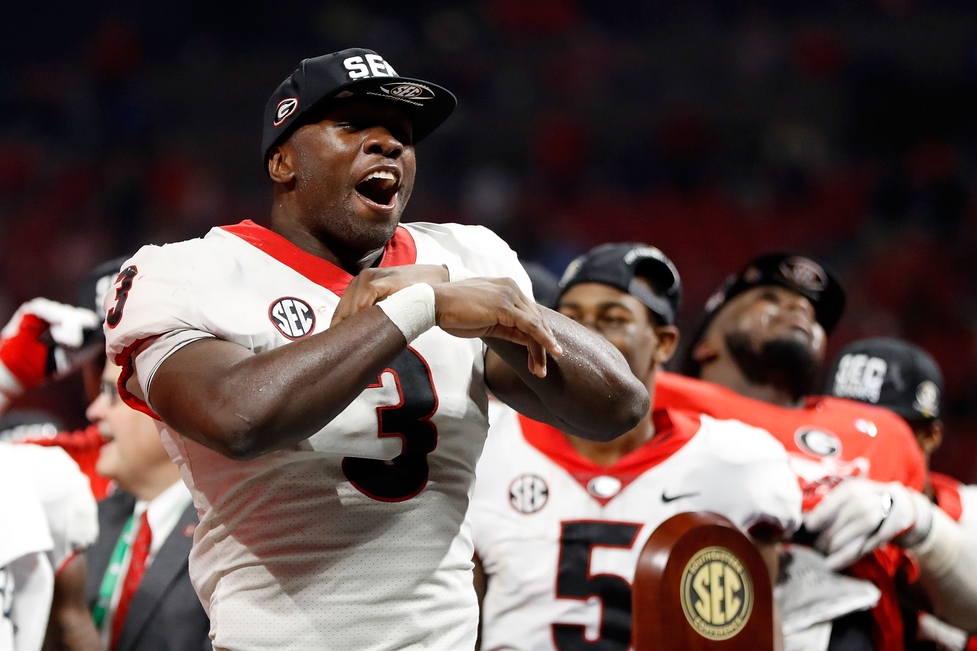 ROQUAN SMITH BULLDOGS FOOTBALL 8X10 SPORTS ACTION PHOTO (JJ)